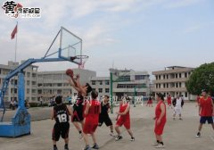  黄冈新视窗网动静（通讯员张思文 周云报道）4月29日下午
