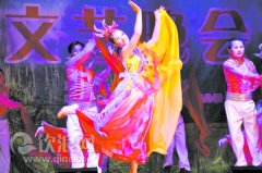浦北县举行“向污染宣战”环保主题文艺汇演