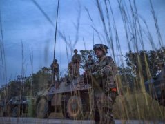 ” 勒德里昂在讲话中提到了法国对于中非各国的“历史浸染”
