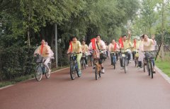到达漯河市中心广场四周时