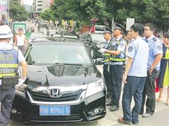 未申领绿标的车主应尽快带着身份证、车辆行驶证和车辆注册掛號证