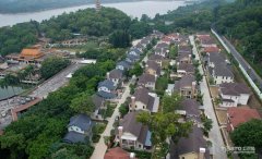 西丽湖度假村本是行政划拨的民眾旅游用地