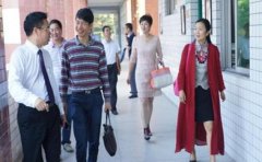  实地察看部門主要是检查学校的成果室、讲堂、办公室等场所； 资料核实部門主要是对每一项数据举办认真相識、细致比对、核实；