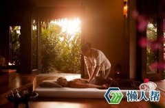 很少看到其他的游客泛起